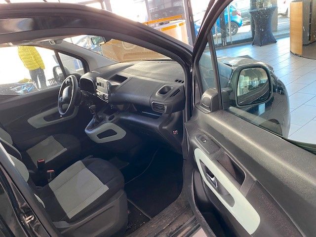 Fahrzeugabbildung Citroën Berlingo 1.2T Live M  2xSCHIEBETÜR/SPURASSISTENT