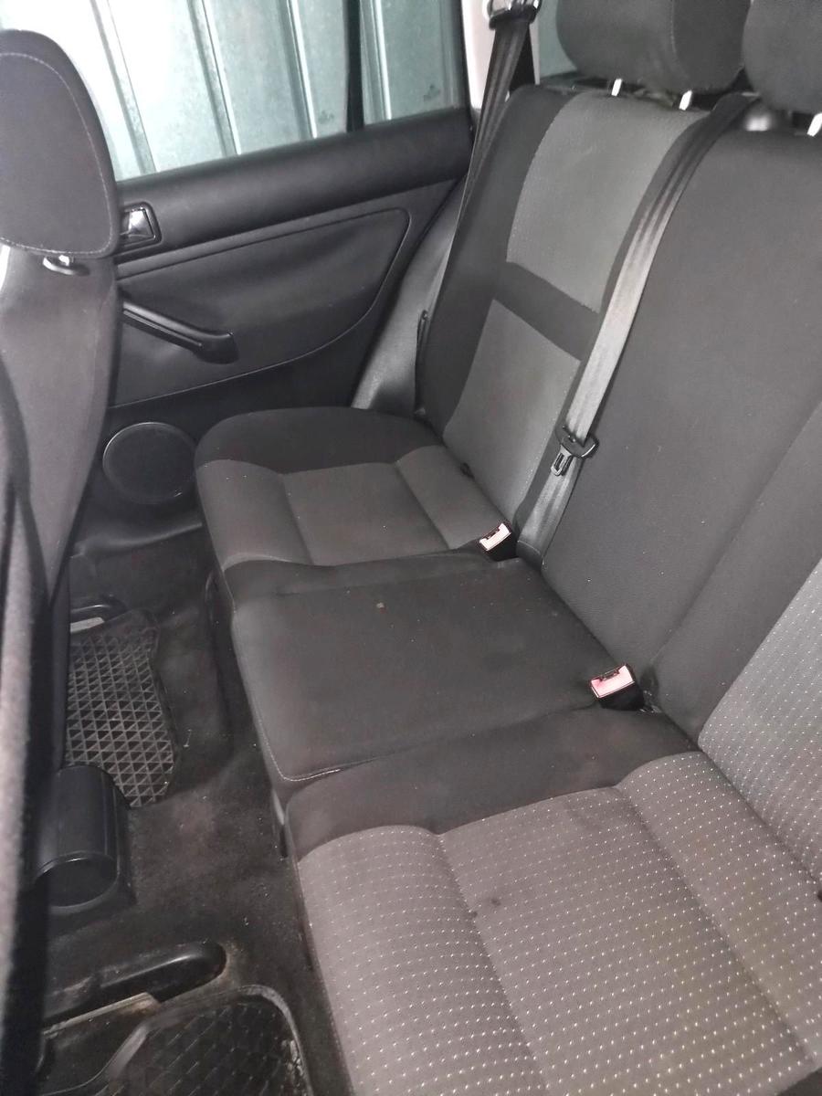 Volkswagen Golf 2005 — photo 5