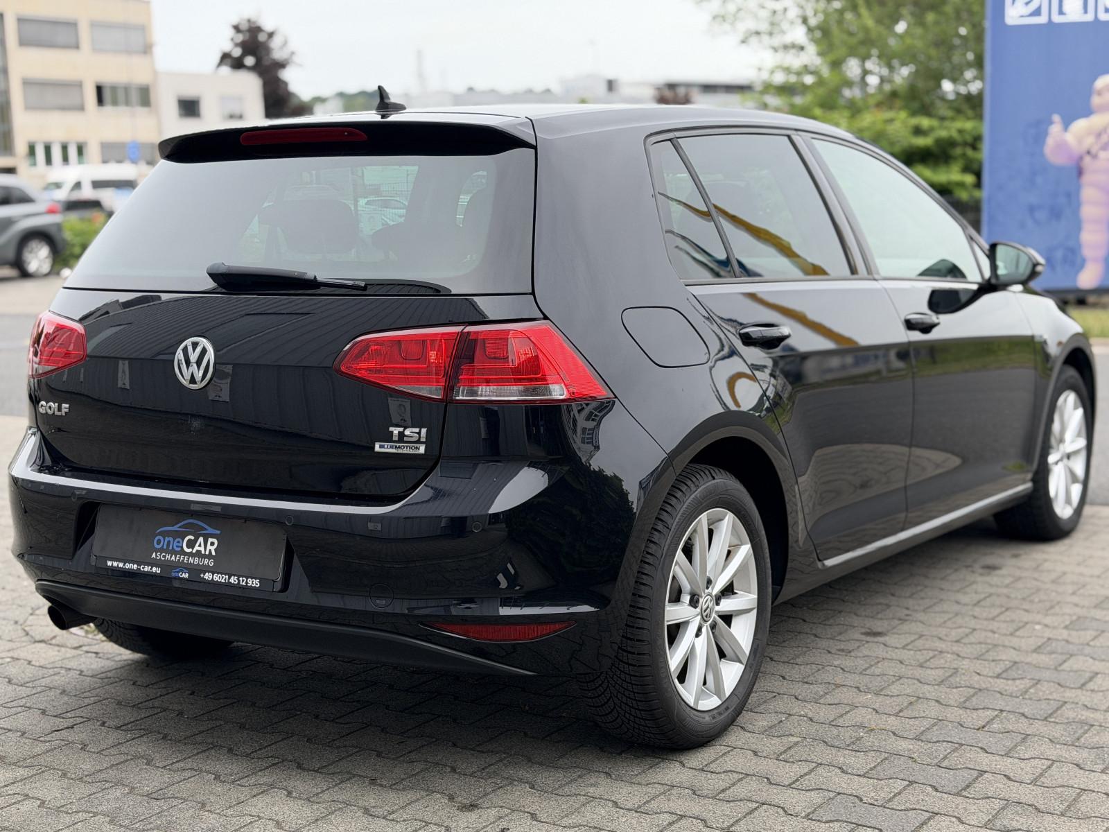 Volkswagen Golf VII Lim. Lounge BMT SHZ  Chrom Einparkhilfe