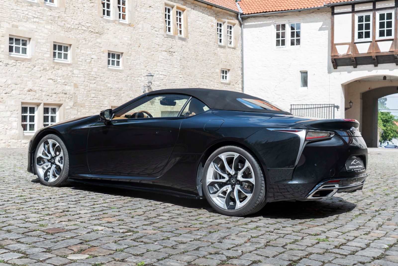Fahrzeugabbildung Lexus LC 500 Cabrio HUD LED KAM TOTW ACC NAV ML