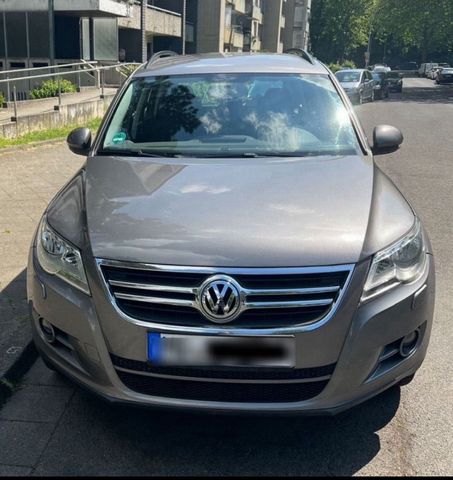 Volkswagen VOLKSWAGEN TIGUAN 1.4 TSI TÜV 10/26