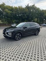 Mitsubishi Eclipse Cross 2.4 PLUG-IN HYBRID 4WD Top - Mitsubishi Eclipse Cross Top mit Hybrid-Antrieb (Benzin/Elektro)