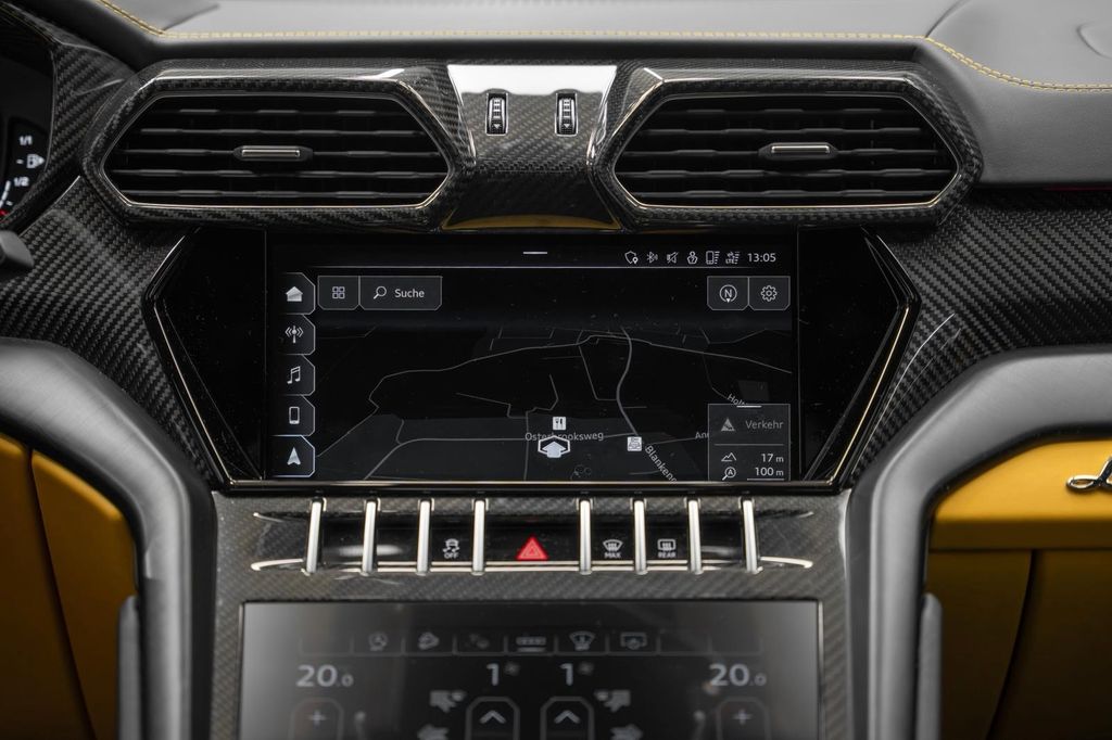 Urus 4.0 V8 S YELLOW/BLACK YELLOW PANO B&O - Bild 19