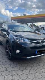 Toyota Rav4 - Toyota RAV 4 in Oberhausen