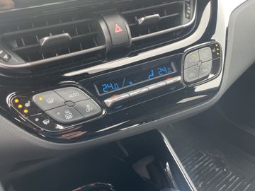 Toyota C-HR 1.8 Hybrid *2XPDC*ACC*DAB*SHZ*TEL* ALU