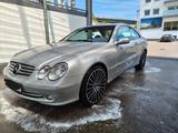 Mercedes-Benz CLK 320 ELEGANCE - Mercedes CLK 320 mit Schiebedach