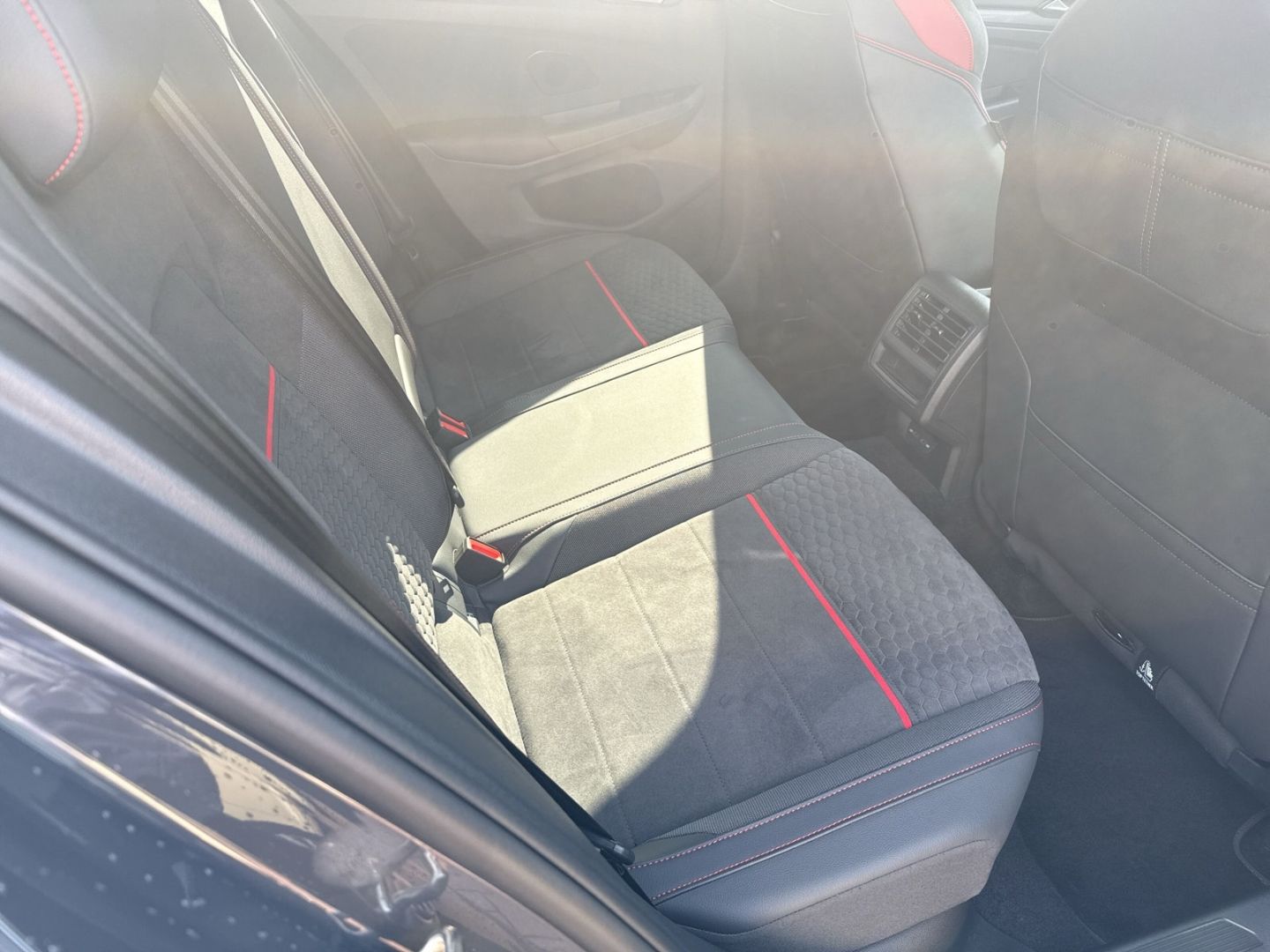 Volkswagen Golf GTI Clubsport Perfromance Akrapovic Estoril foto 10