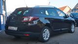 Renault Megane III Grandtour Limited Klima Navi PDC Temp - gebrauchte Renault Megane aus dem Jahr 2015