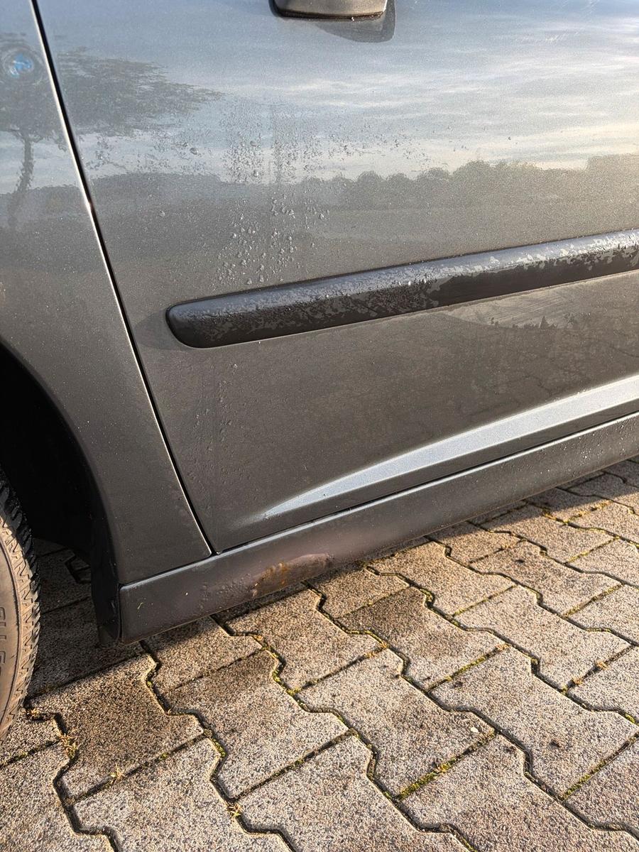 Peugeot 207 2009 — photo 13