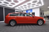 Volkswagen Passat Variant Business DSG Massage RFK Alu 1.Hd - Rote Gebrauchtwagen