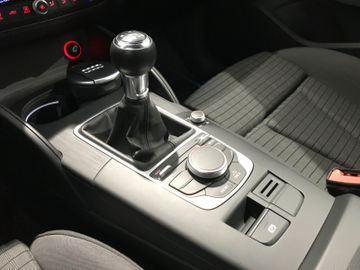 Audi A3 Ambition 1.4 TFSI PDC Temp XENON