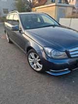 Mercedes-Benz Mercedes C-Klasse 220 CDI  T-Modell - Mercedes-Benz E 220 Gebrauchtwagen in Kassel