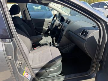Volkswagen Polo - 10