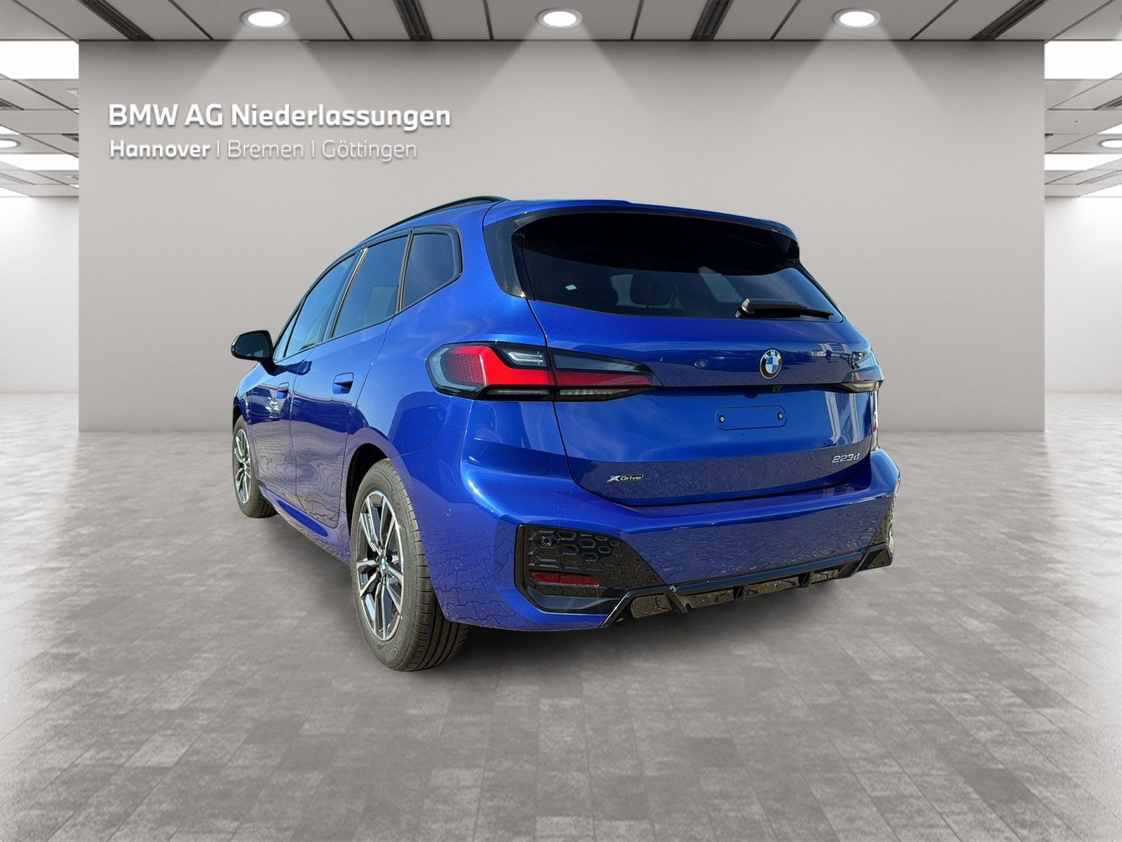 BMW 223 Active Tourer - Bild 2