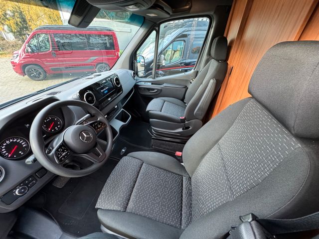 HRZ Freedom Life-Mercedes 3.0-V6-4x4-Standklima-Ahk