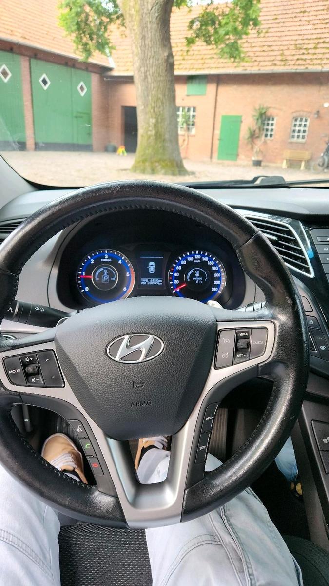 Hyundai i40 2013 — photo 11