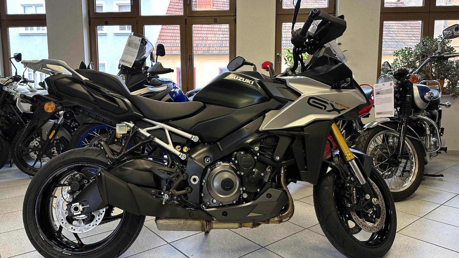 Suzuki GSX-S 1000 GX Tageszulassung