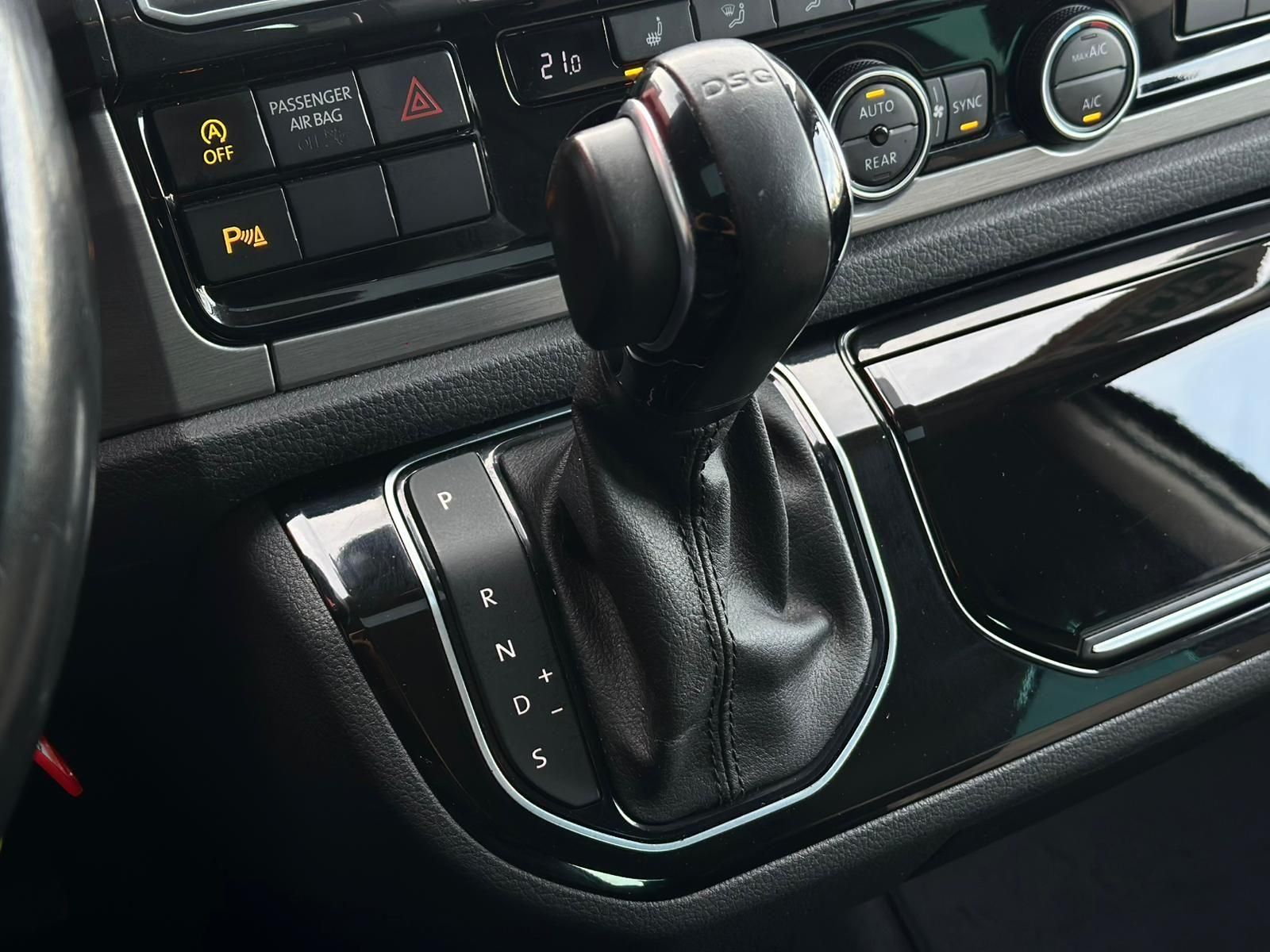 VW T6 Multivan 2.0TDI COMFORTLINE 4M* LED#AHK#SHZ - Image 14