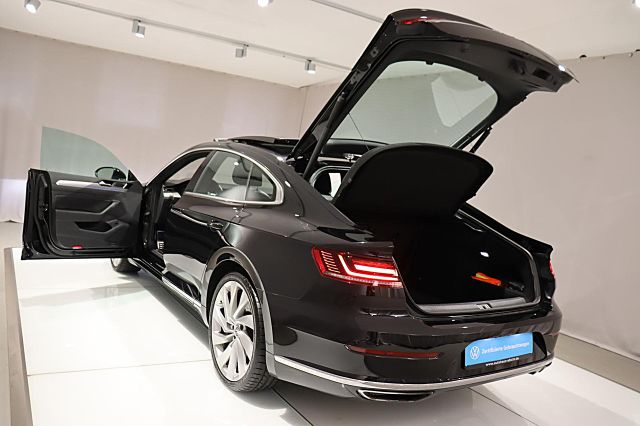 Arteon R-Line 2.0 TSI DSG R-Line ACC DCC AreaVie