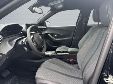 Peugeot 2008 - 11