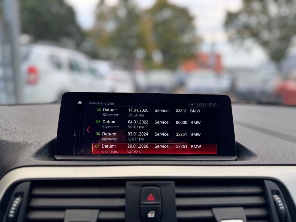BMW 118 i Advantage LED+NAVI+PDC+SHZ+TEMPO+M-ALUFELG – Ansicht 19