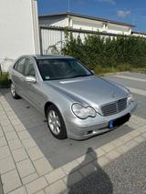 Mercedes-Benz 320 - Mercedes-Benz 320: Limousine