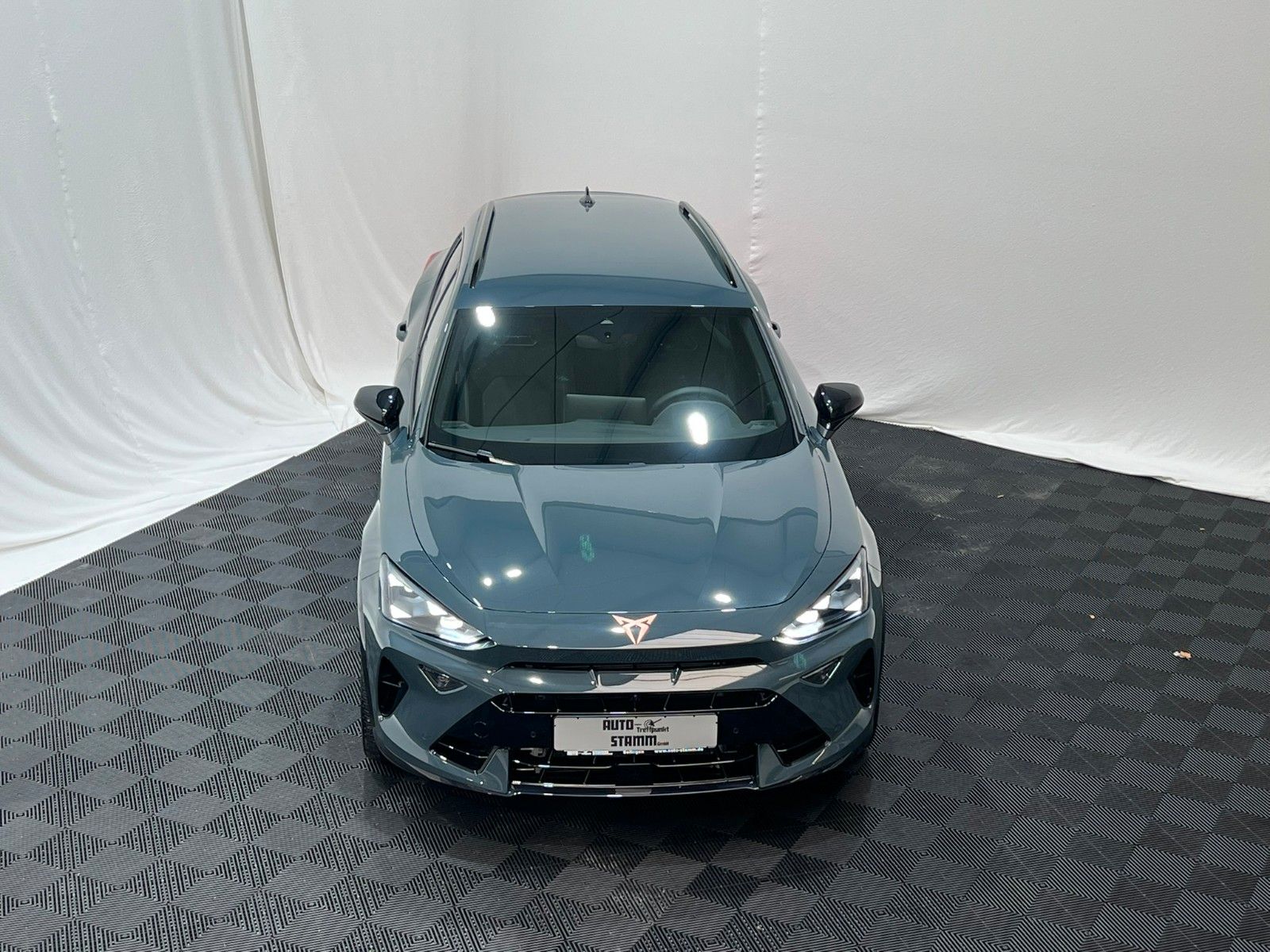 Fahrzeugabbildung CUPRA Formentor 2.0 TSI 245kW VZ DSG 4Drive