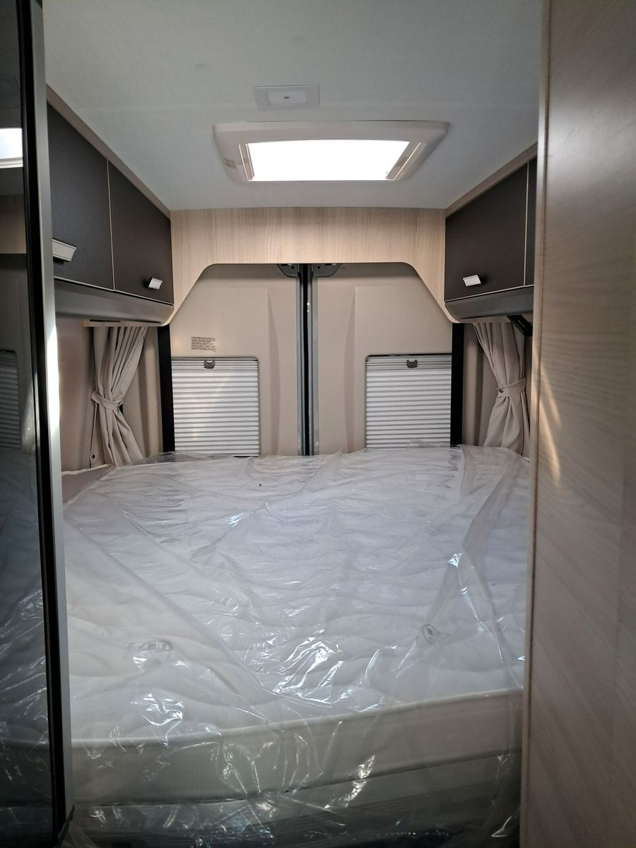 Fahrzeugabbildung Chausson Van Sport Line V690 Solar, Markise, RFK, Arctic