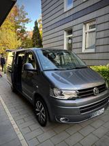 Volkswagen T5 Multivan Highlight TÜV Neu El.Schiebetüren - : Van, Schiebetüren