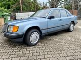 Mercedes-Benz Mercedes W 124 250 D mit H-ZULASSUNG - Mercedes-Benz 250: D W124