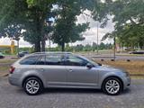 Skoda Octavia Combi Style Automatik /Navi /Top Zustand - Auto gebraucht