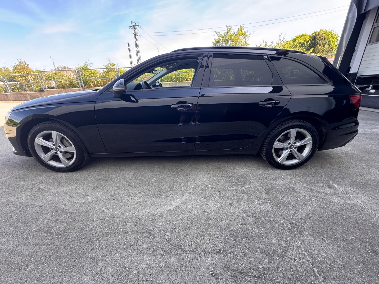 Audi A4 Avant 40 TDI S Line 17 Zoll