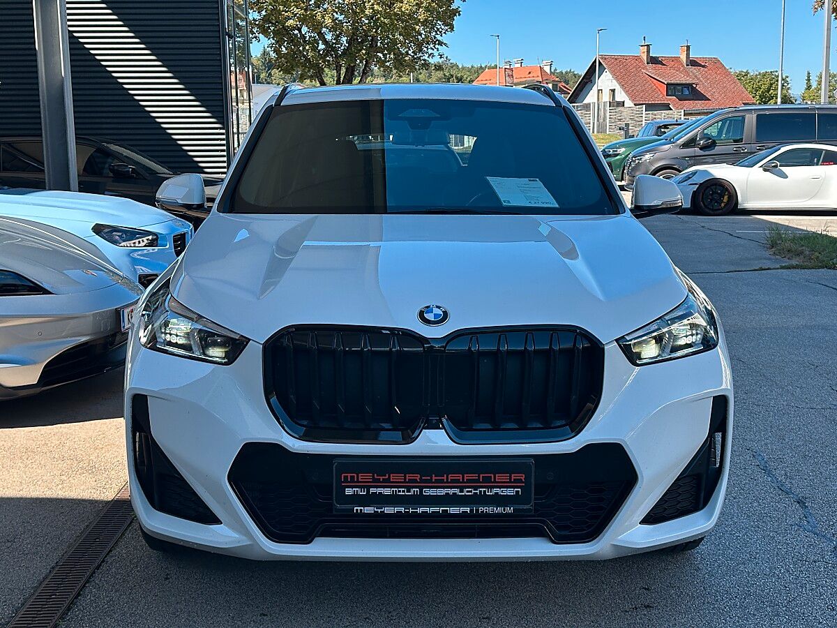 BMW X1 xDrive20d M-Paket Aut. AHK imagem 3