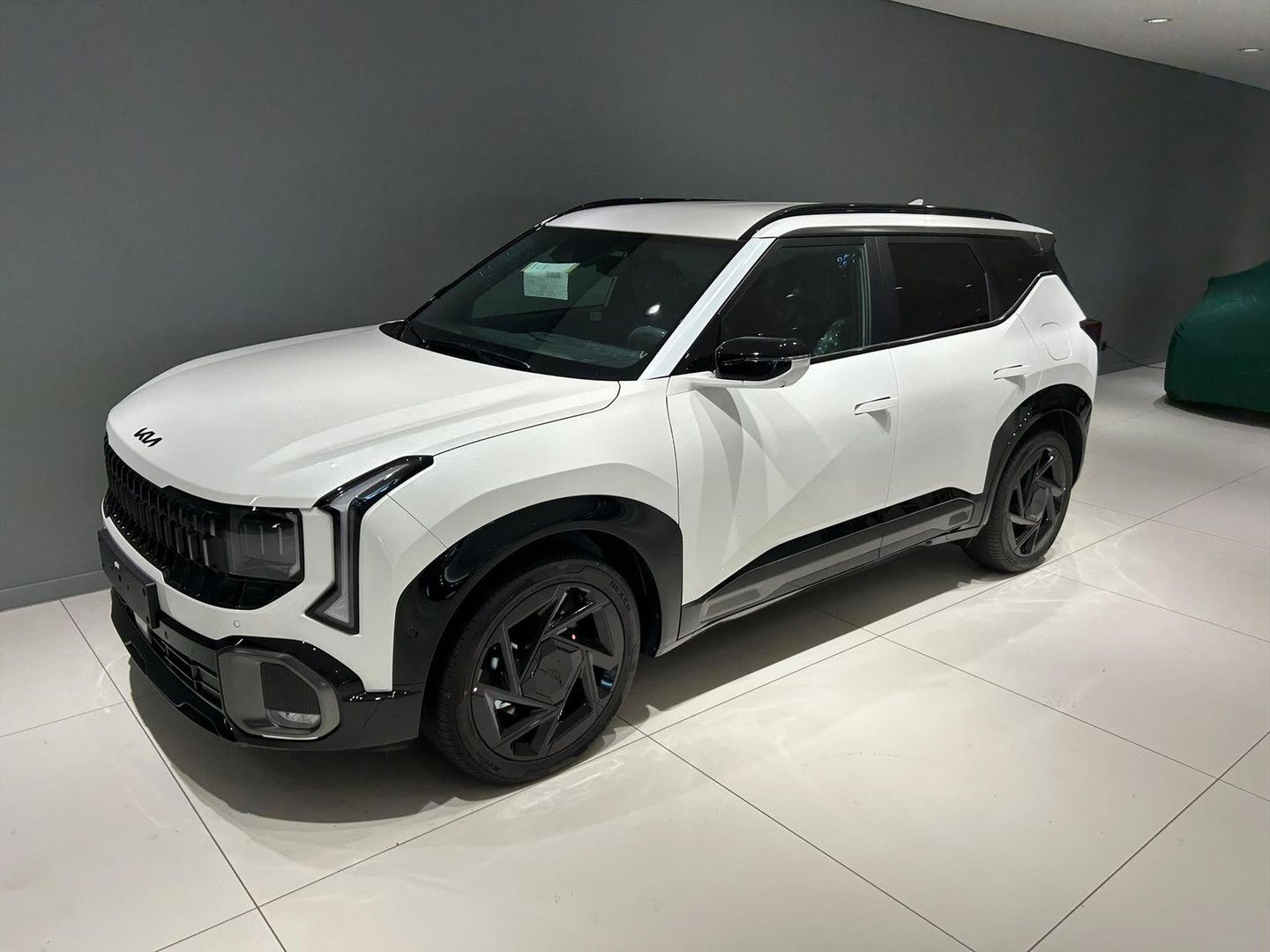 Kia Seltos 1.6 T-GDi 180pk DCT6 X-Line Demo Edition imagem 2