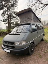 Volkswagen T4 Caravelle 2,5 lOriginal Reimo Ausbau/Hochdach - Offers matching your search criteria