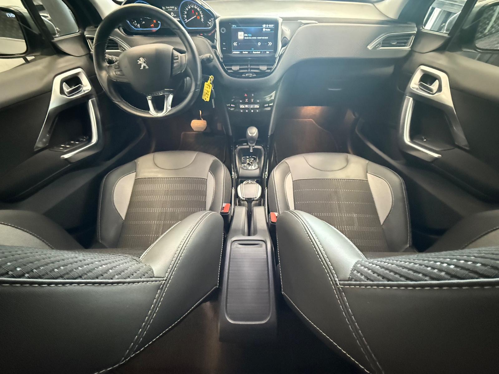 Peugeot 2008 Allure Blue HDI 120  Automatik/Kamera/Leder