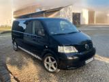 Volkswagen T5 2.5.  Trapo lang, 185€ Steuer, Motor überholt