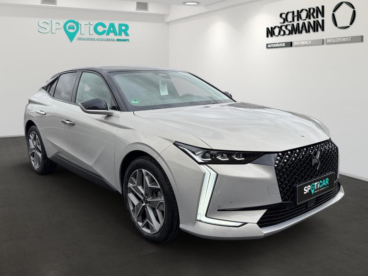 DS Automobiles DS4 ESPRIT DE VOYAGE PURETECH 130,1VORBESITZER,
