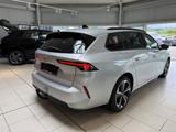 Opel Astra L Sports Tourer Business Elegance AT-8 AHK - Opel Astra: Business Elegance