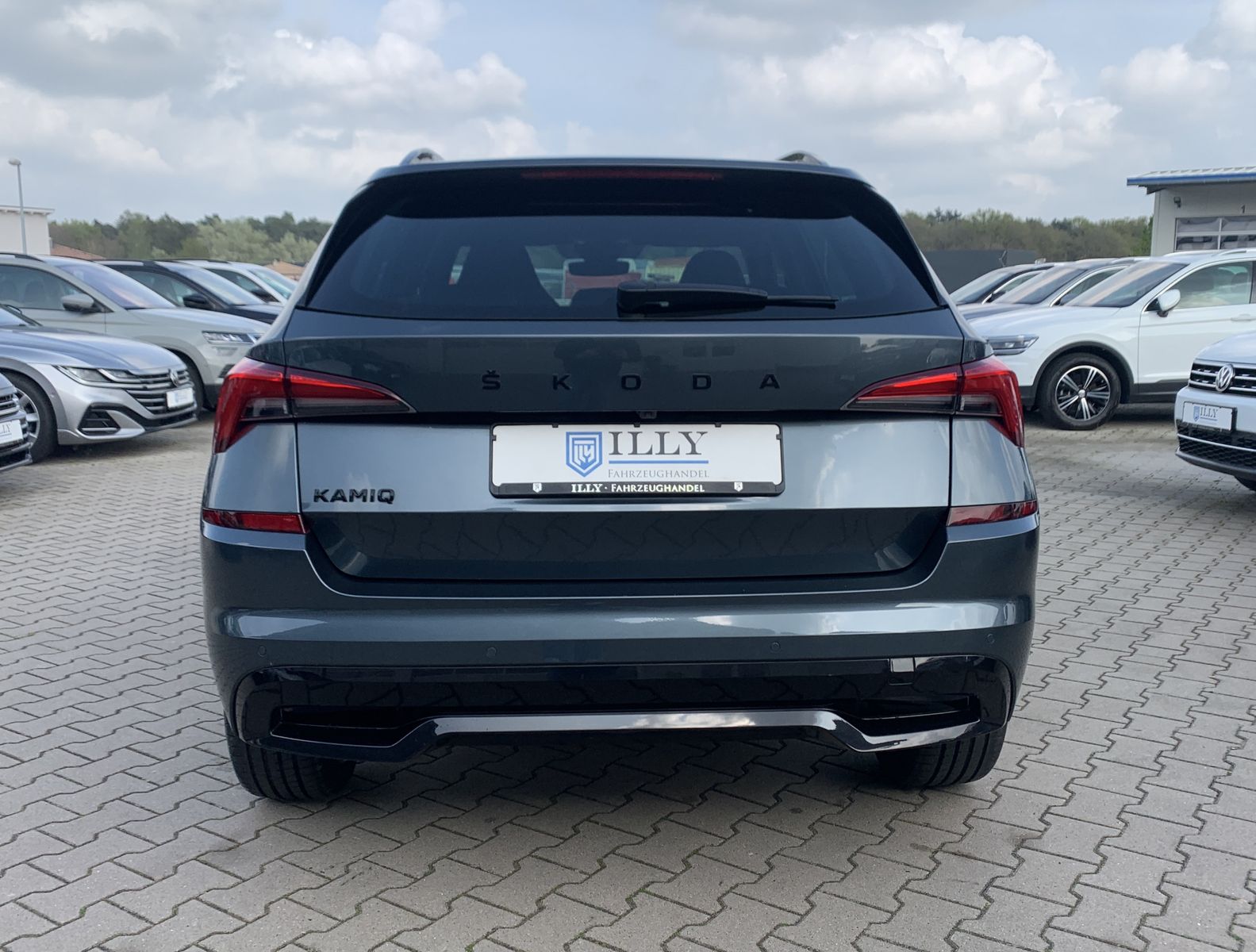 Fahrzeugabbildung SKODA Kamiq 1.6 TDI*Monte Carlo*Pano*Cam*LED*Sound*