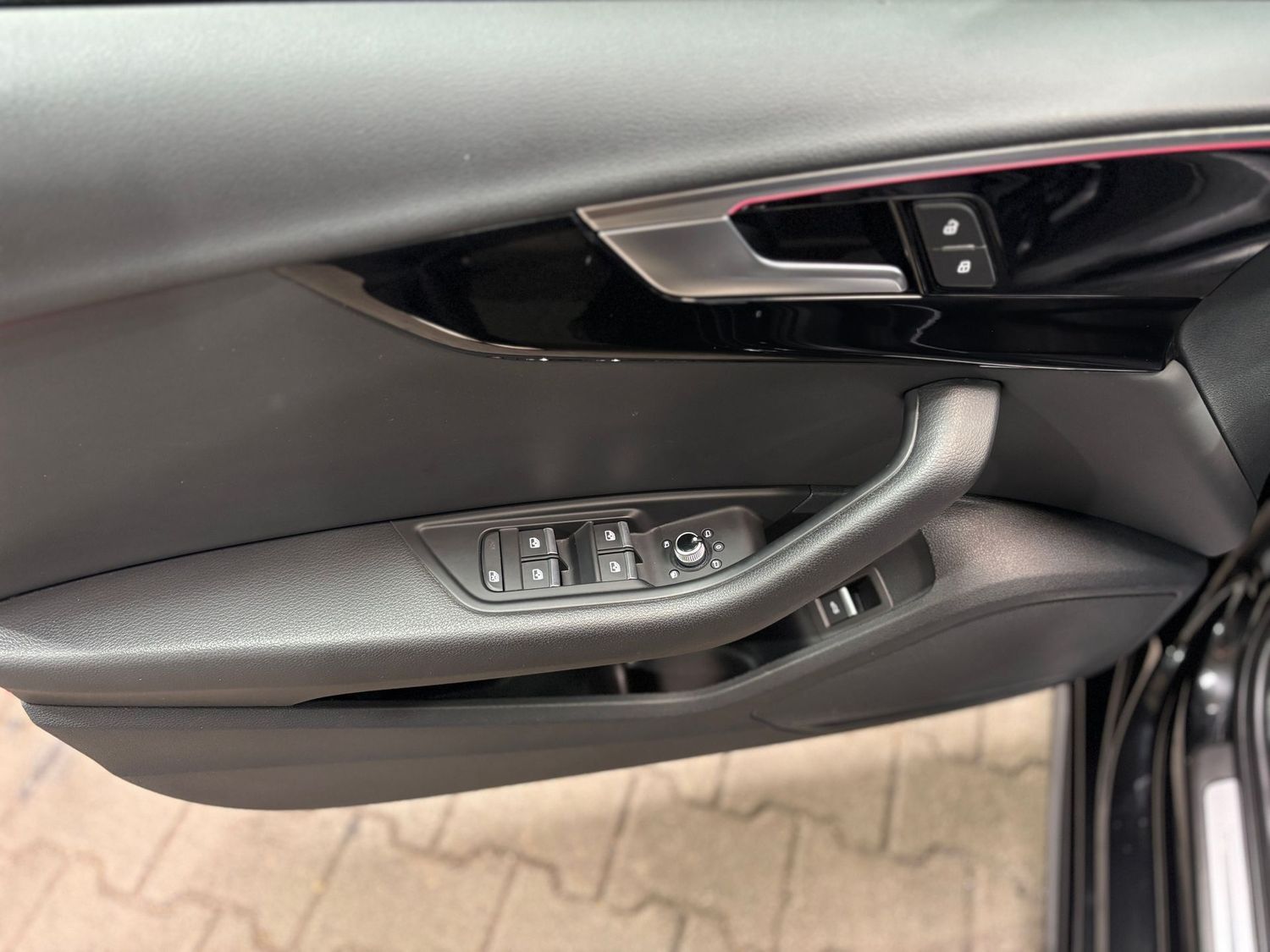 Fahrzeugabbildung Audi A4 35 TDI 2xS-line#Black#Matrix#Virtual#HeadUp