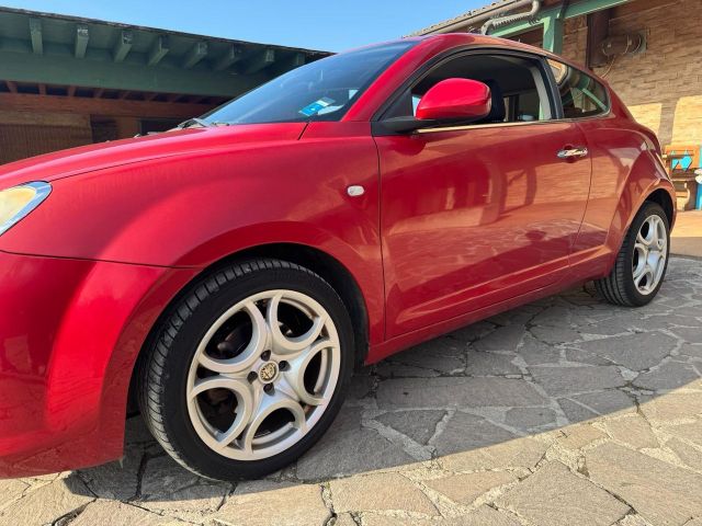 Alfa Romeo MiTo 1.6 JTDm 16V Distinctive Sport P