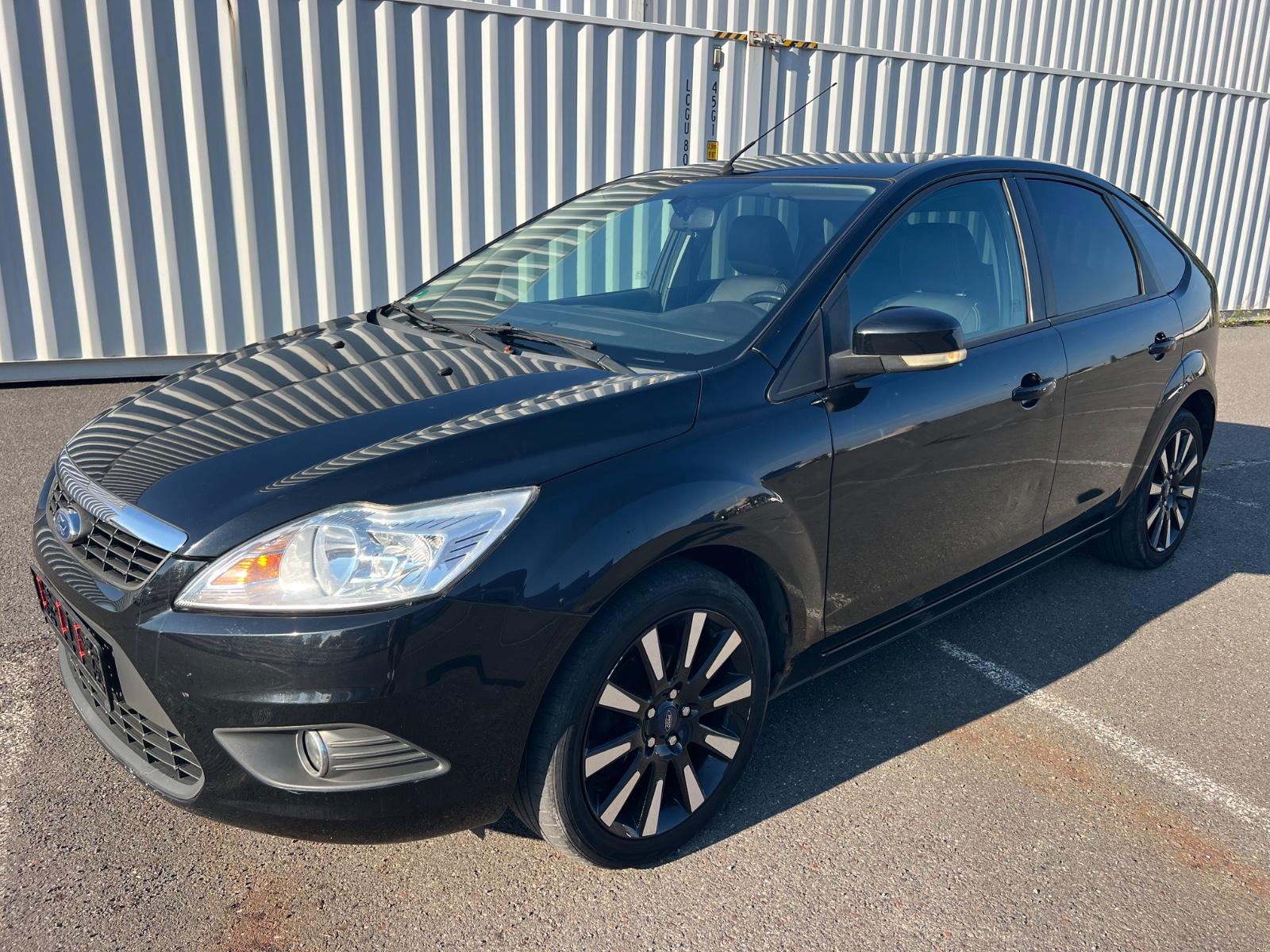 Ford Focus 1,8 Black Magic