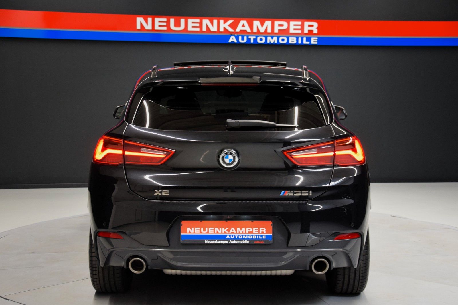 Fahrzeugabbildung BMW X2 xDrive M35i Pano ACC HuD h/k Schalensitze LED
