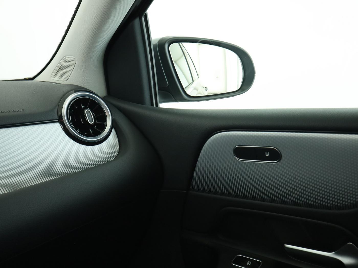 Mercedes-Benz B-Class Sitzheizung*Navigation*PDC*Kamera*Tempomat, миниатюра 16