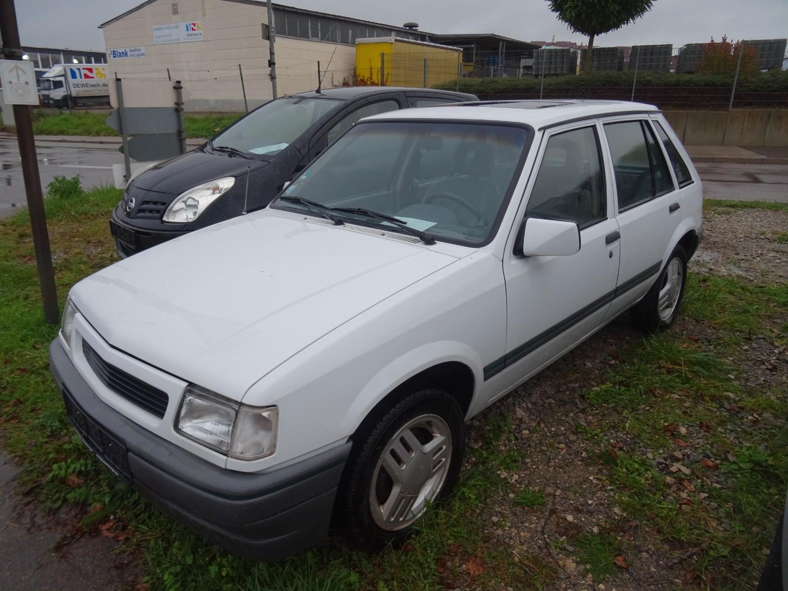 Opel Corsa A ,h -kennzeichen
