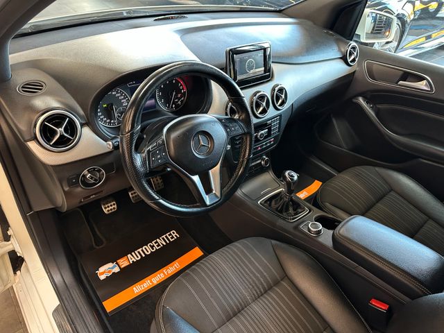 Mercedes-Benz B 180 *KLIMA*SZHZ*LEDER*NAV*PDC*SPUR*TOTWINKEL