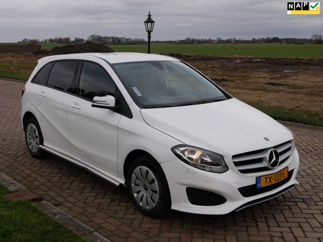 Mercedes-Benz B 220 d Ambition AUT AC *EX-POLITIE* * 7199 MARG