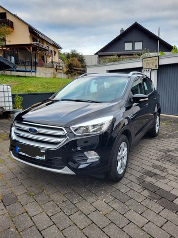 Ford Kuga 1,5 EcoBoost 4x2 110kW Restgarantie