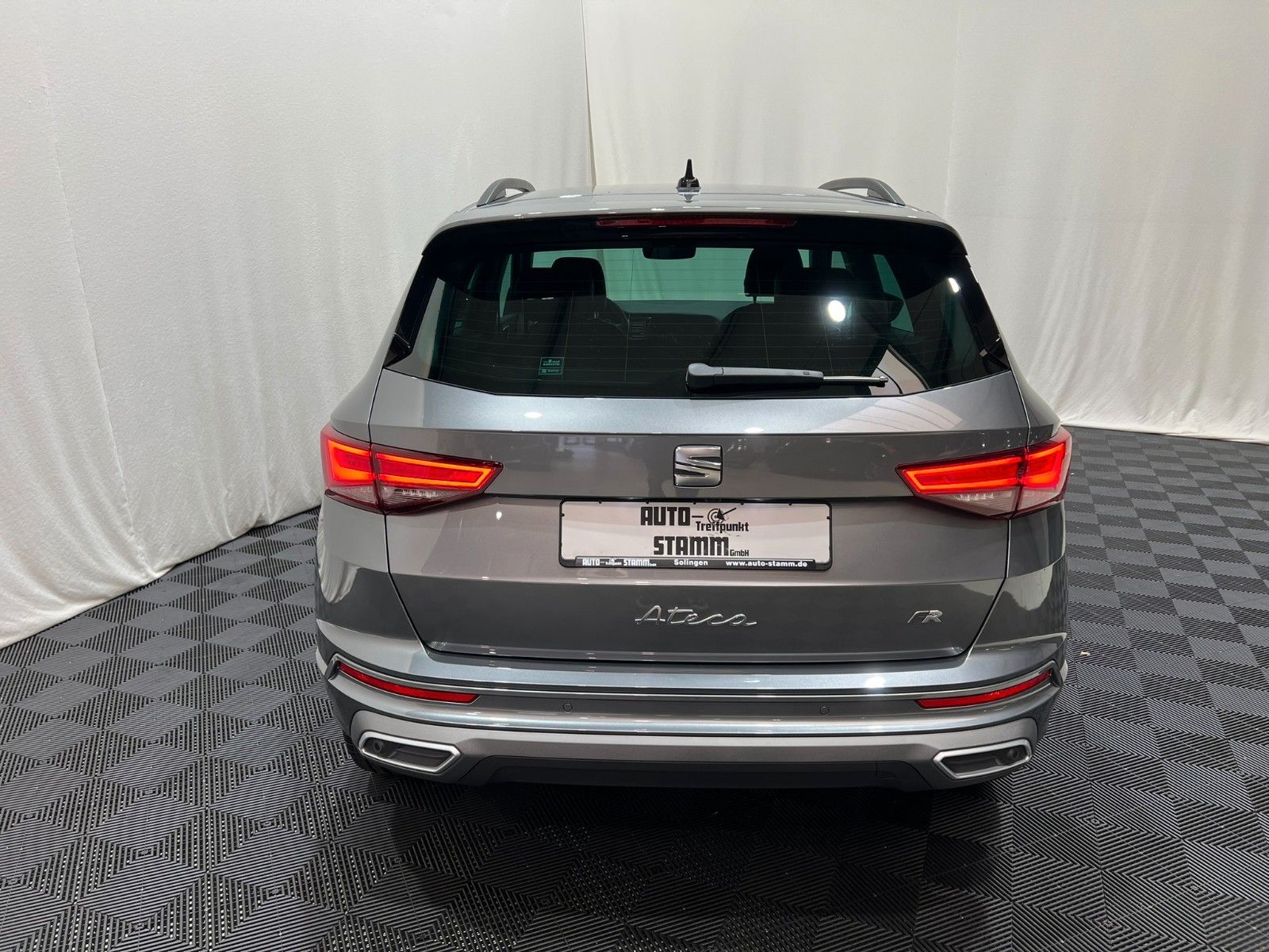 Fahrzeugabbildung SEAT Ateca 1.5 TSI FR DSG